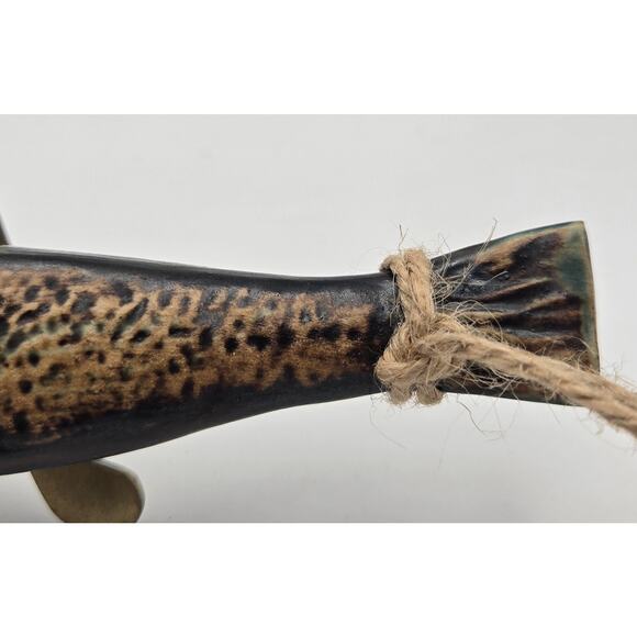 Decorative Fish Display - Picture 4 of 7